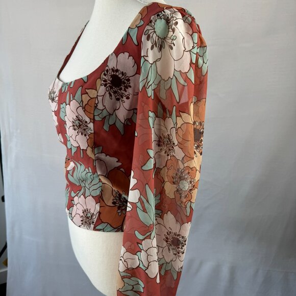 Aritzia Wilfred Grace Top in Warm Sienna Red/Subtle Mint Floral - Picture 11 of 16